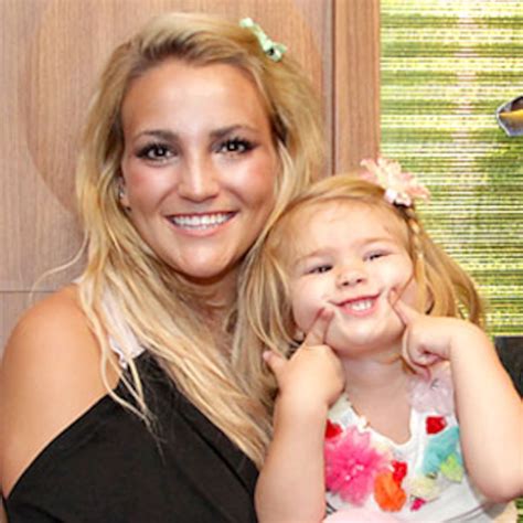 jamie lynn spears opens up about being a teen mom