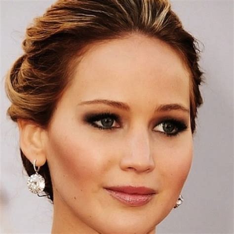 Jennifer Lawrence Oscars Makeup Lookmaybe A Wedding