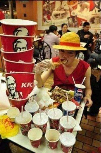 Luffy At Kfc Anime Amino