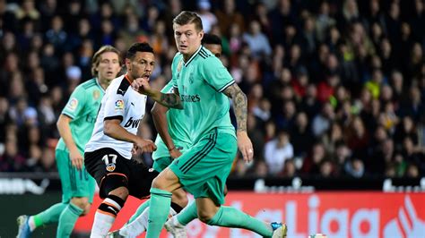 Même si le score est sévère pour les locaux. Real Madrid Valence Liga Preview Football Benzema Gameiro