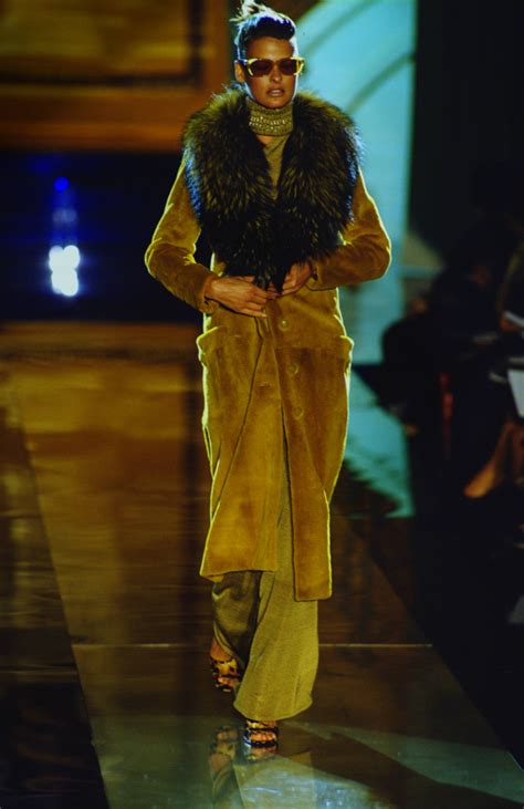 Linda Evangelista Atelier Versace Runway Show Fw 1996 Atelier