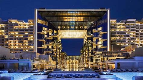 Five Palm Jumeirah Dubai Hotels Create Your Dubai Holiday