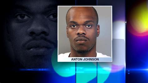 man accused of exposing himself groping woman on cta platform abc7 chicago