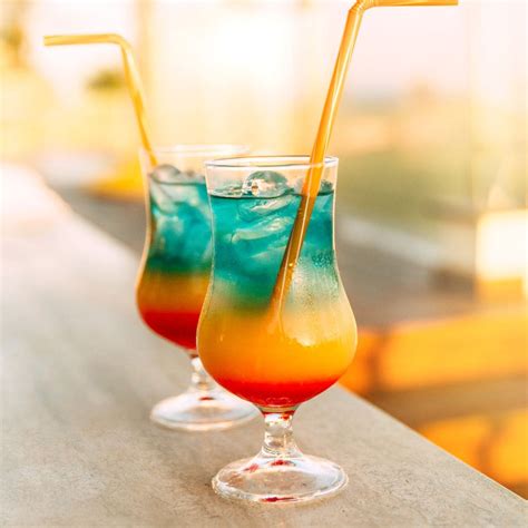 19 Best Colorful Cocktails You Cant Resist