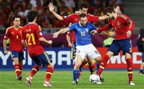 Italy and spain head to london's wembley stadium on tuesday, with both nations hoping to book their spot in the final of euro 2020. Italy vs Spain Live Streaming Info: FIFA World Cup 2018 ...