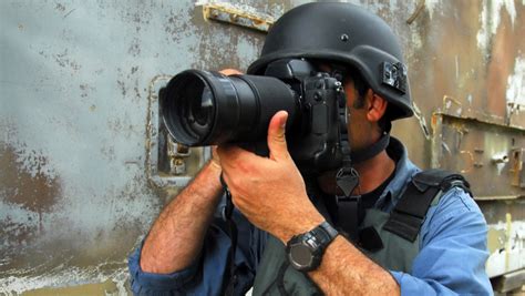 How To Become A Photojournalist