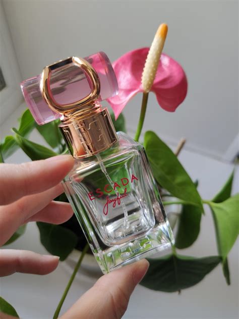 Joyful Escada Parfum Ein Es Parfum Für Frauen 2014