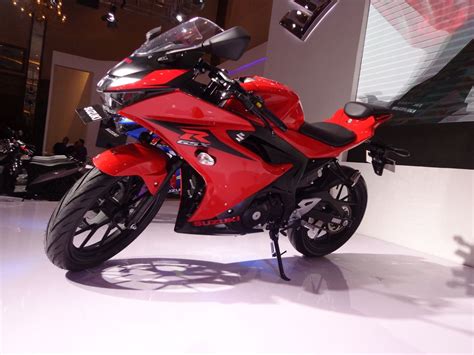 Berikut ini daftar harga motor suzuki terbaru di indonesia. Suzuki GSX-R150 Indonesia Motorcycle | Indonesia