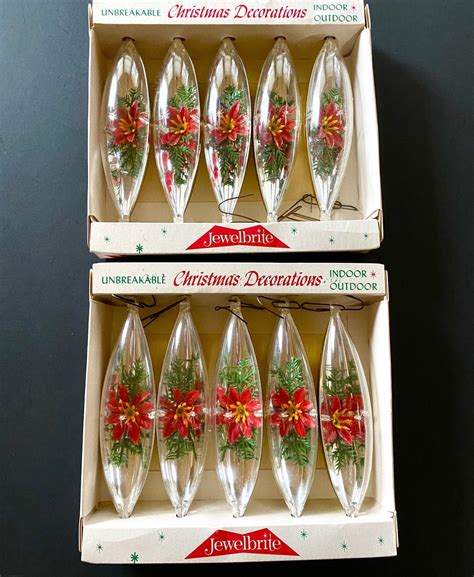 Tenvintage 1950s 60s Teardrop Poinsettia Jewelbrite Diorama Christmas