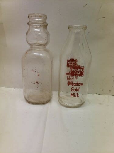 2 Vintage Meadow Gold Milk Bottles Ebay