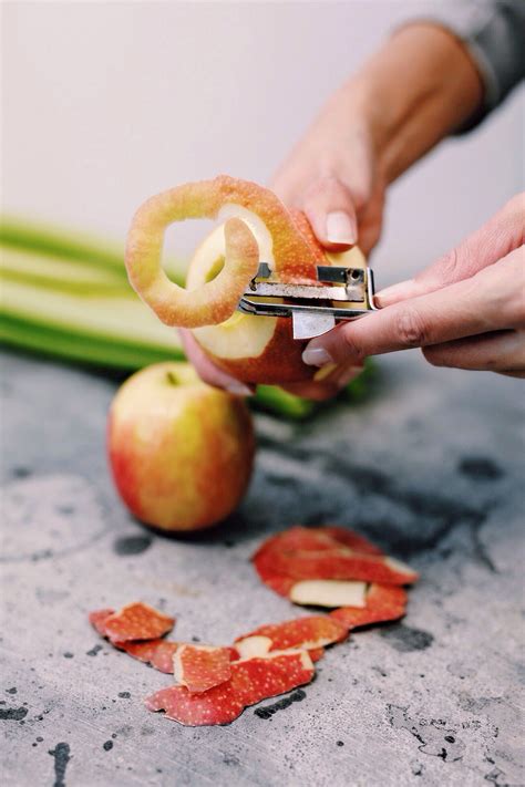 The 5 Best Apple Peelers In 2022 Tested And Approved
