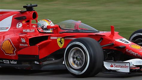 Deshalb musste die formel 1 vor dem start des. F1's Halo Versus IndyCar's Visor: Which is the Right Approach?