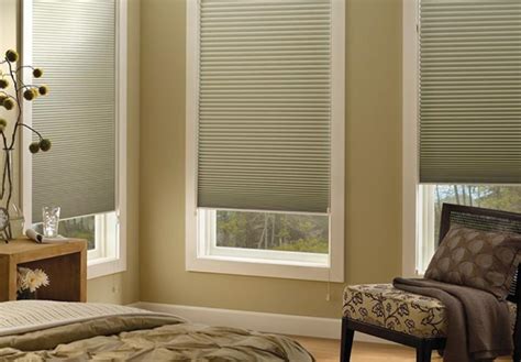 Huge savings · we have everything · make money when you sell Top-Down/Bottom-Up | Hunter Douglas