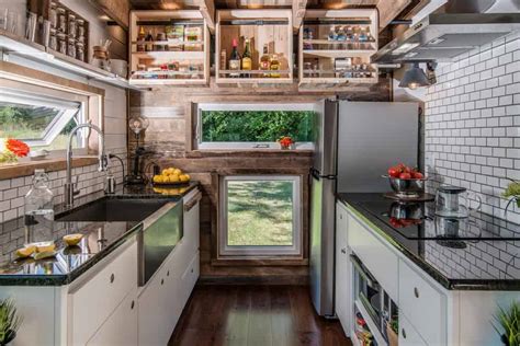 27 Clever Tiny House Kitchen Ideas Photos