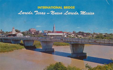 International Bridge Laredo Texas And Nuevo Laredo Mexic Flickr