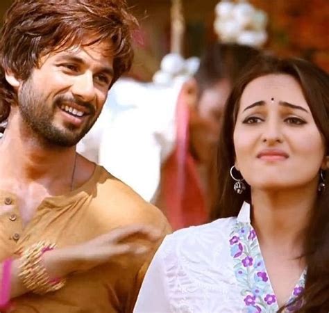 Sonakshi Sinha And Shahid Kapoor Wallpaper Download Every Couples Hd Wallpapers Download