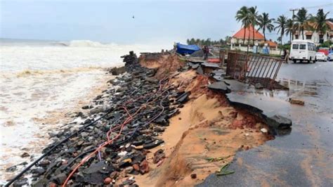 Cyclone Tauktae Causes Destruction In Gujarat Maharashtra Kerala Goa