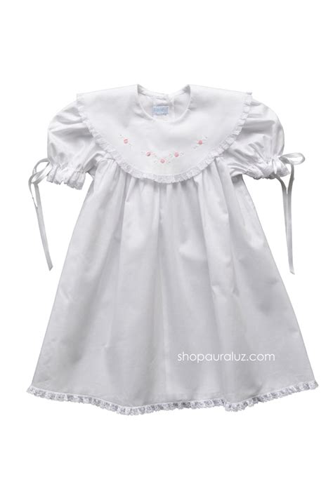 auraluz dress white with lace scalloped round collar and embroidered auraluz