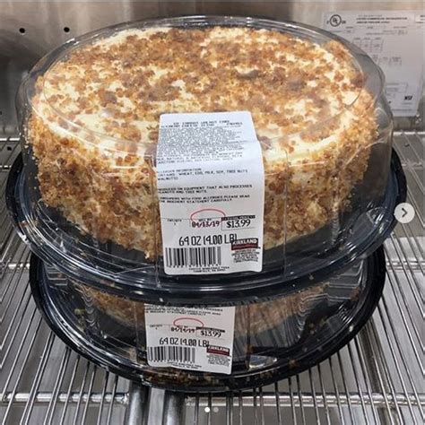 They're made from thinly sliced carrot strips, cooked in sugar and water until translucent, then gently pressed into the cake's cream cheese frosting. The Costco cake is two tiers of sweet and savory goodness ...