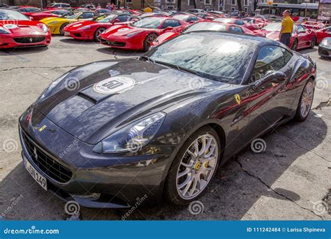 Black Italian Supercars Ferrari Produced By The Italian Manufacturer
