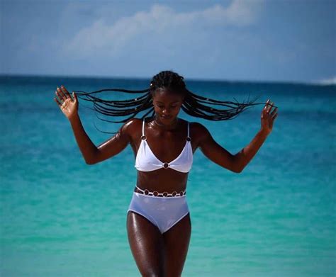 49 Hot Pictures Of Dina Asher Smith Which Will Make Your Mouth Water The Viraler