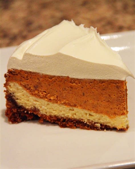 Complete nutrition information for pumpkin pecan cheesecake from the cheesecake factory including calories, weight watchers points, ingredients and there are 1270 calories in a pumpkin pecan cheesecake from the cheesecake factory. Jo and Sue: Layered Pumpkin Cheesecake
