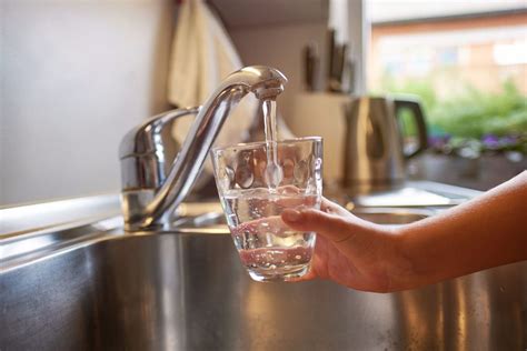 Drinking Tap Water May Be Dangerous Eight Two Eight