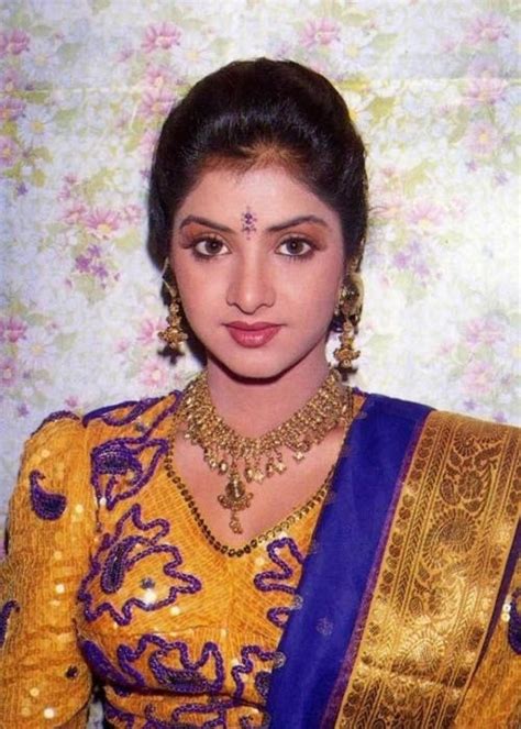 Remembering Divya Bharti An Account Of Her Untimely Death India Today