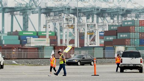 Los Angeles Port Strike Ends