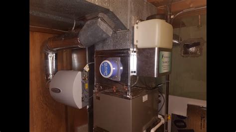 HVAC IV installation with Aprilaire 400 humidifier    