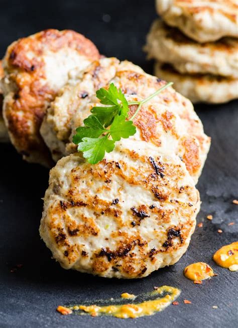 These delicious ground chicken burgers are loaded with flavor and are quick and easy to make. THE BEST Ground Chicken Burgers (Patties) - iFOODreal