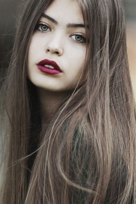 Best Hair Color For Green Eyes And Different Skin Tones
