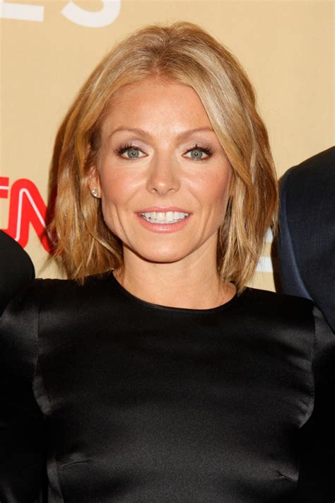 Has Kelly Ripa Undergone Plastic Surgery What Procedures The ‘live