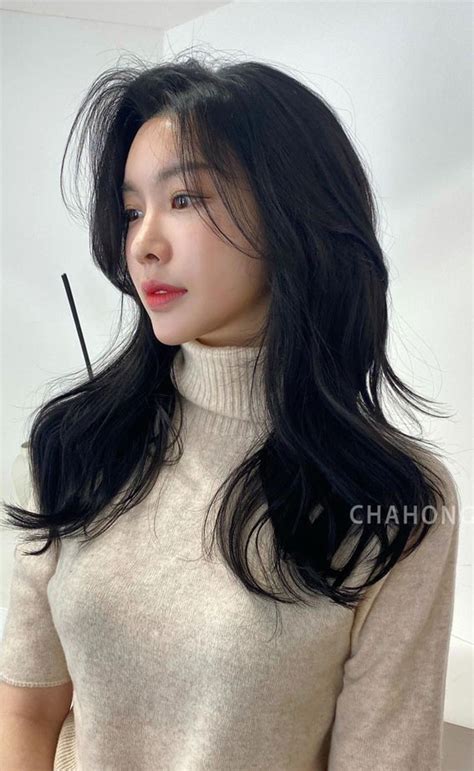 Chic And Versatile Medium Layered Haircut Ideas Korean Style