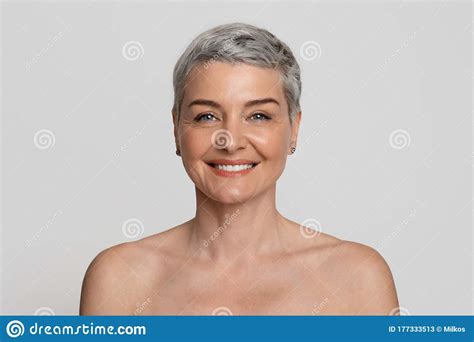 Beautiful Older Women Naked