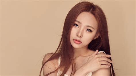 Han Choim Profile Facts Han Choim For Maxim March 2019 Issue Korean