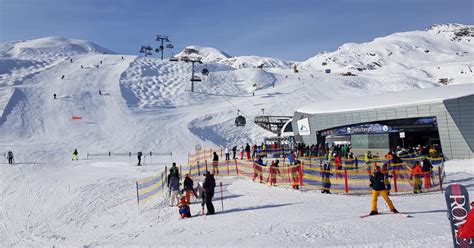 Österreich öffnet Skigebiete ab 24.12. - Aber Hotels ...