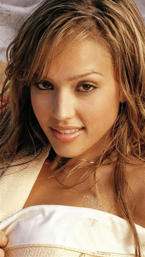 Free Download Sexy Jessica Alba Wallpapers Hot Jessica Alba Wallpaper