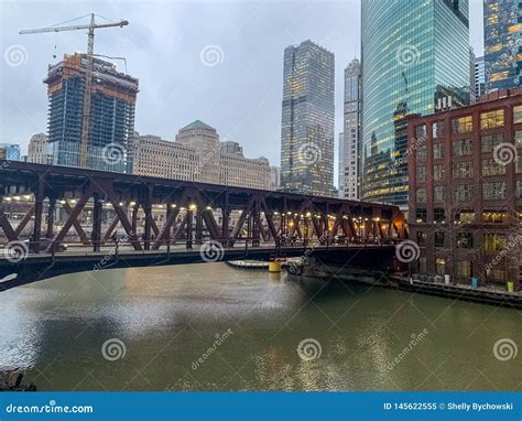 Lake Street Bridge Over The Chicago River On A Hazy Day Stock Image