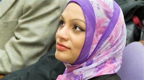 Muslim Woman Claims Discrimination On United Flight Cnn