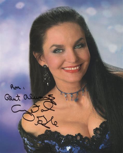 Crystal Gayle Country Music Singer Giant X Hand Signed Photo Topics Entertainment Music