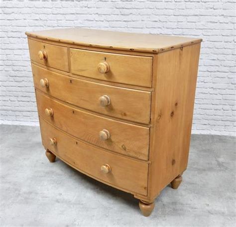 Antique Pine Bow Fronted Chest Of Drawers