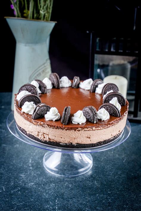 No Bake Chocolate Oreo Cheesecake Recipe Scrambled Chefs