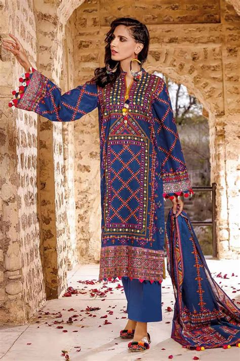 Gul Ahmed Latest Summer Embroidered Lawn Dresses Collection 8