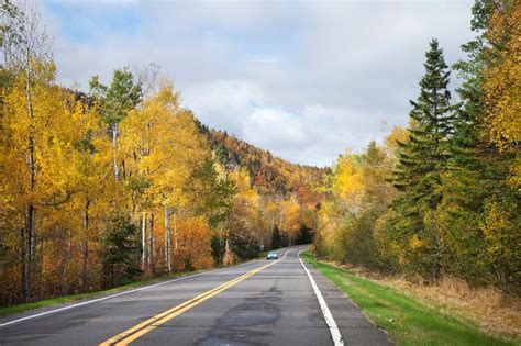 The Best Places To See Fall Colors In Minnesota Places To See The