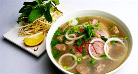 Phở The Essence Of Vietnamese Cuisine Vietnam Discovery Travel