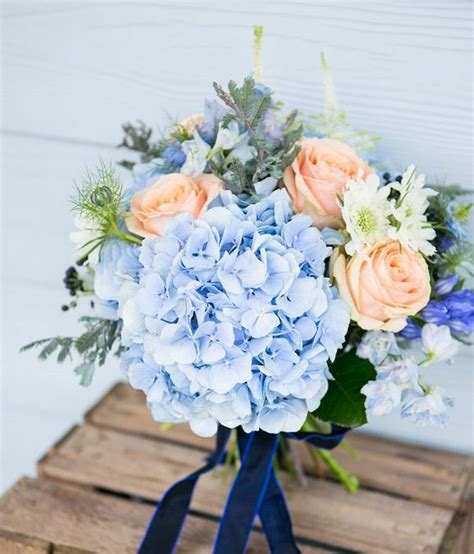 Brides Guide 41 Something Blue Wedding Ideas Weddingomania