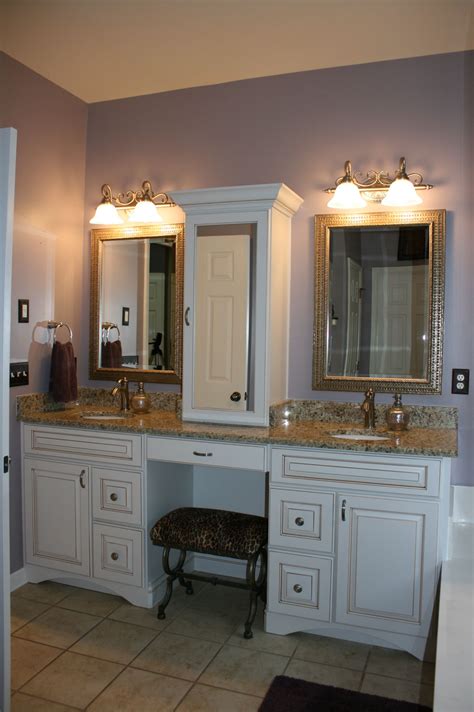 Double Vanity With Makeup Table