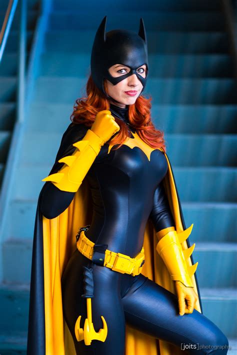 Batgirl Wondercon 2017 Cosplay Woman Batgirl Cosplay Dc Cosplay