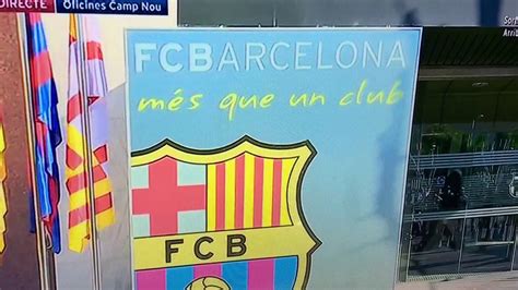 Yerry mina presentación camp nou. PRESENTACIÓN YERRY MINA EN EL BARÇA - YouTube